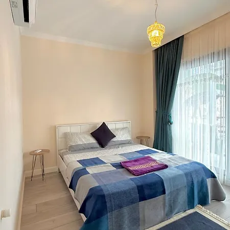 Casa de Férias Kizilagacta Oezel Havuzlu Genis Bahceli Lueks Bodrum